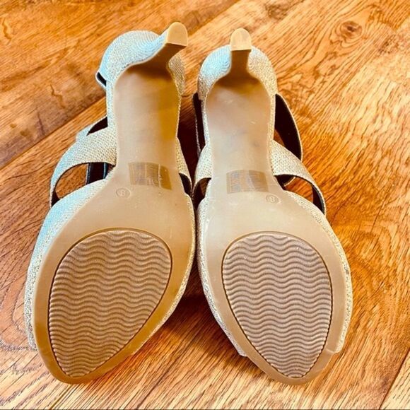 METALLIC GOLD MODA SPANA CAGE T-STRAP HEELS 8 NEW - Picture 10 of 16